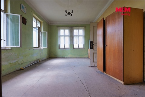 Prodej rodinného domu, 260 m² - 8