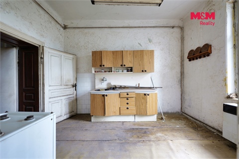 Prodej rodinného domu, 260 m² - 12