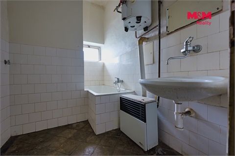 Prodej rodinného domu, 260 m² 28