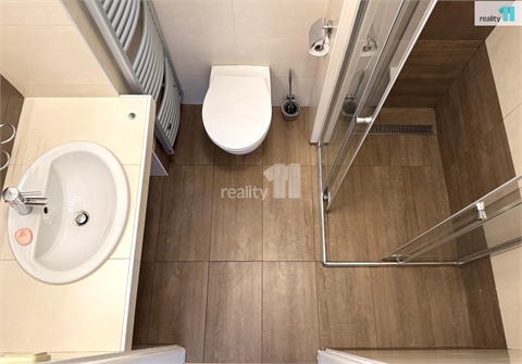 Pronájem bytu 1+1, 69 m² - 16