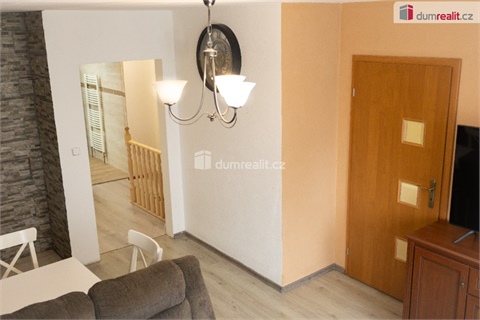 Prodej rodinného domu, 466 m² - 26