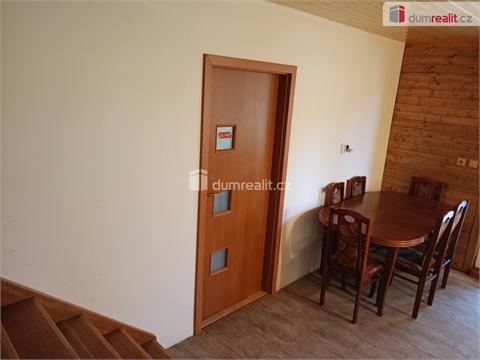 Prodej rodinného domu, 466 m² 24