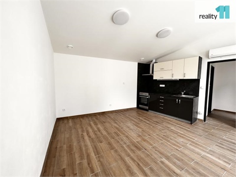 Prodej bytu 1kk, 34 m² 10