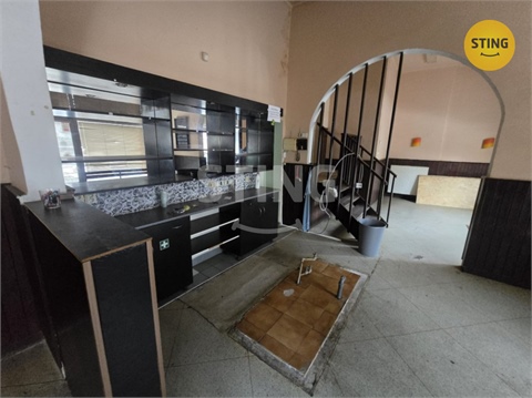 Pronájem obchodních prostor, 90 m² 2