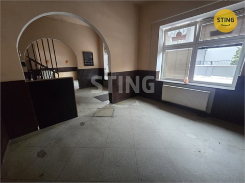 Pronájem obchodních prostor, 90 m² - 2