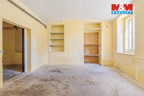 Prodej rodinného domu, 300 m² - 18