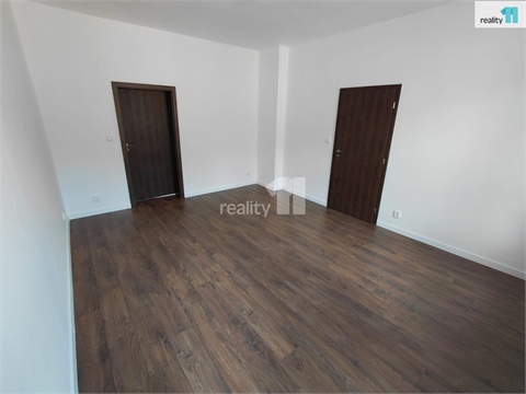 Pronájem bytu 3+1, 97 m² - 14