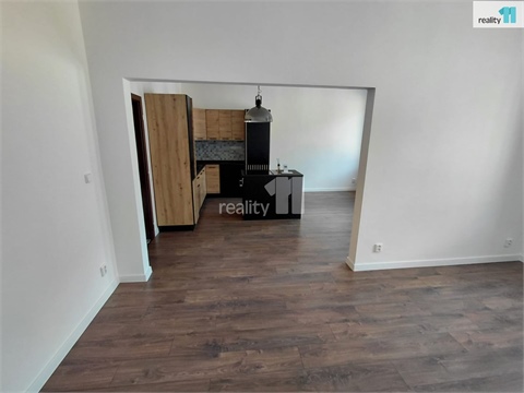 Pronájem bytu 3+1, 97 m² - 8