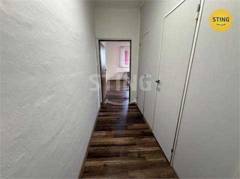 Pronájem bytu 1+1, 38 m² - 4