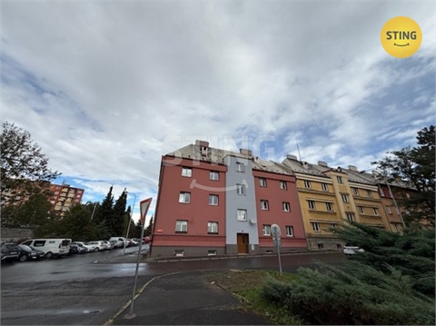 Pronájem bytu 1+1, 38 m² 0