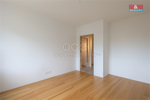 Prodej bytu 2kk, 55 m² - 14