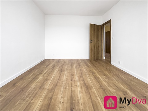 Pronájem rodinného domu, 220 m² 22