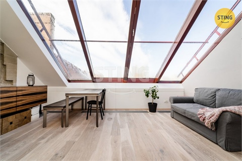 Prodej bytu 4kk, 180 m² - 0