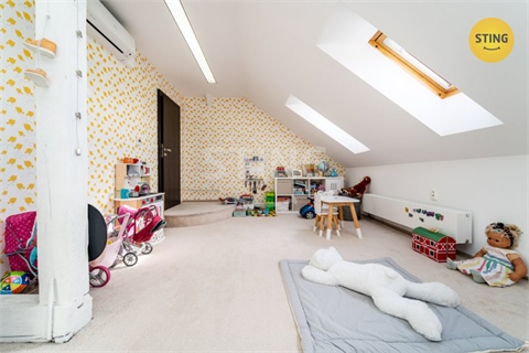 Prodej bytu 4kk, 180 m² 16