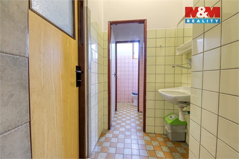 Prodej výrobního objektu, 1 100 m² - 6