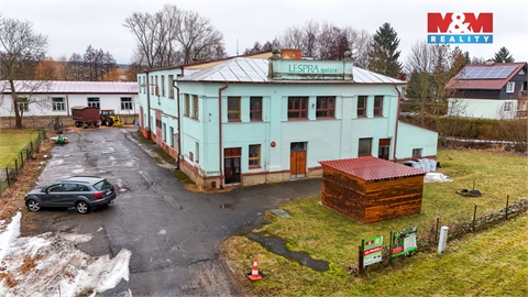 Prodej výrobního objektu, 1 100 m² 2