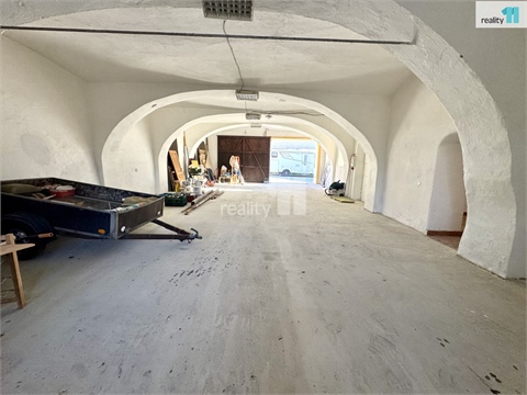 Pronájem výrobního objektu, 1 027 m² 8