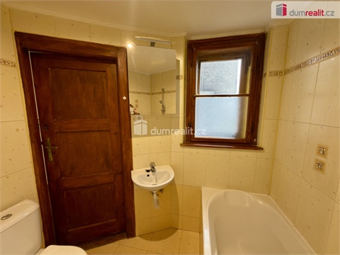 Pronájem bytu 2kk, 49 m² 28