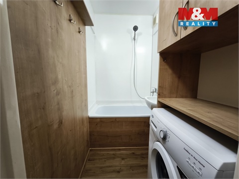 Pronájem bytu 1kk, 32 m² - 14