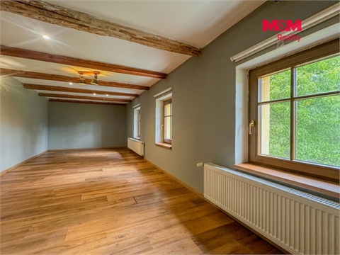 Prodej rodinného domu, 200 m² - 6