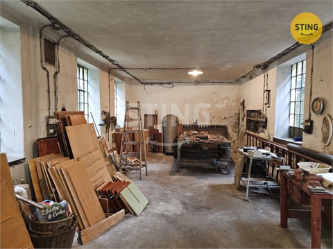 Prodej rodinného domu, 230 m² 12