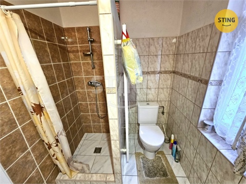 Prodej rodinného domu, 230 m² - 6