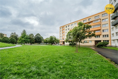 Prodej bytu 4kk, 75 m² 28