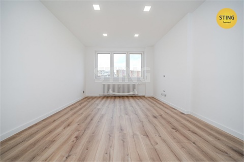 Prodej bytu 4kk, 75 m² - 8