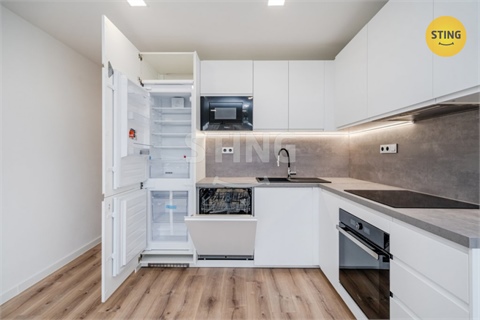 Prodej bytu 4kk, 75 m² 12