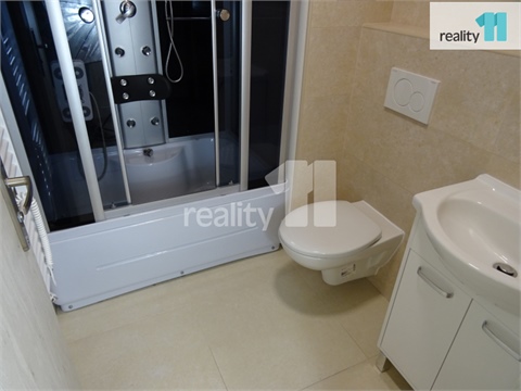 Pronájem bytu 1kk, 30 m² - 16