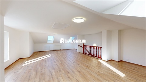 Prodej rodinného domu, 406 m² - 26