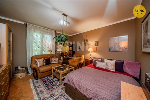 Prodej rodinného domu, 262 m² - 12