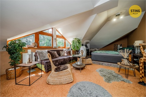 Prodej rodinného domu, 239 m² - 14