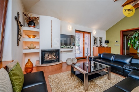 Prodej rodinného domu, 239 m² - 20