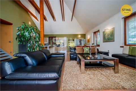 Prodej rodinného domu, 262 m² - 0