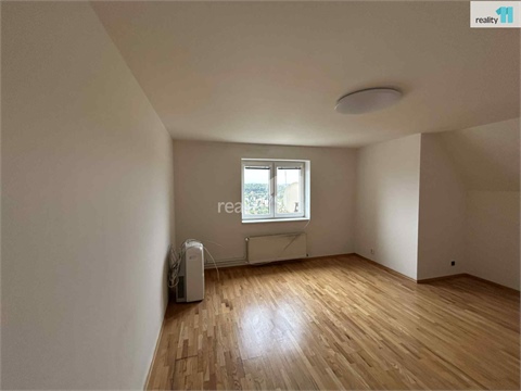 Pronájem bytu 2kk, 75 m² 6