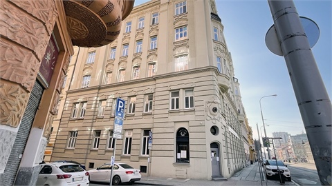 Pronájem bytu 2+1, 88 m² 16