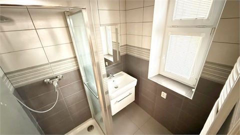 Pronájem bytu 2+1, 88 m² - 14