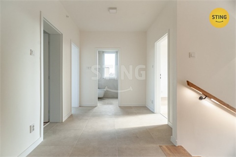 Pronájem rodinného domu, 242 m² - 22