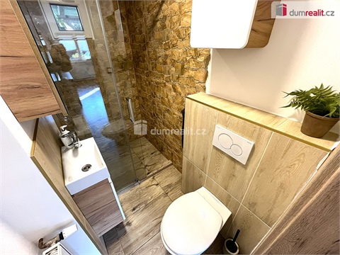 Prodej rodinného domu, 140 m² - 24