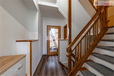 Prodej rodinného domu, 220 m² - 12