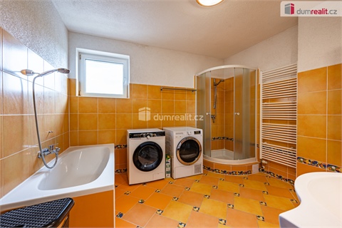 Prodej rodinného domu, 220 m² 14