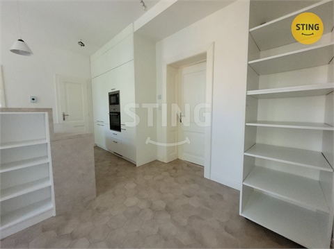 Pronájem bytu 4+1, 90 m² 10