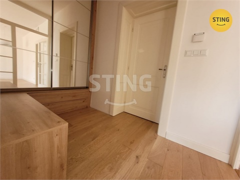 Pronájem bytu 4+1, 90 m² 18