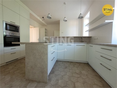 Pronájem bytu 4+1, 90 m² 8