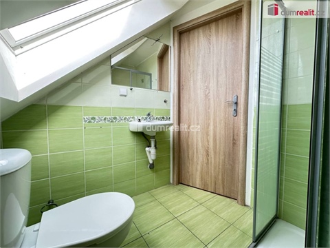 Prodej rodinného domu, 146 m² - 8