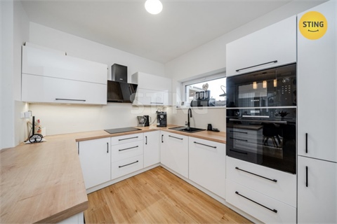 Prodej rodinného domu, 138 m² 2