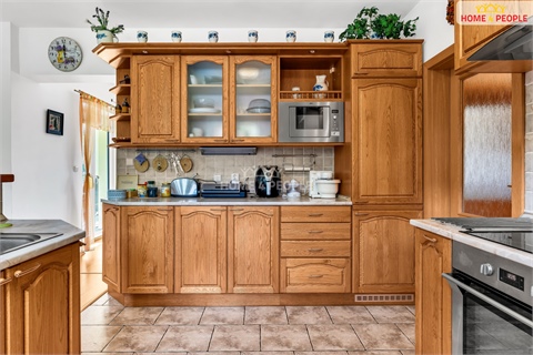 Prodej rodinného domu, 270 m² - 12