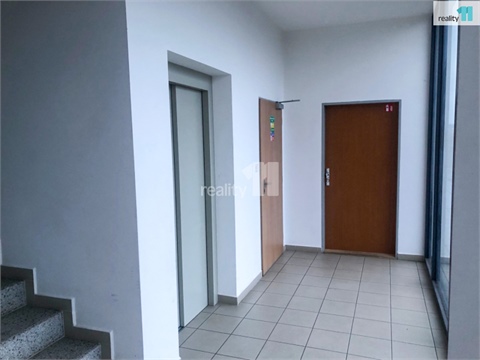 Pronájem bytu 2kk, 56 m² - 14