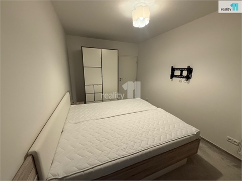 Pronájem bytu 2kk, 56 m² - 12